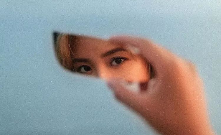 bm肌活眼霜用了会容易长脂肪粒吗,有脂肪粒适合用眼霜吗