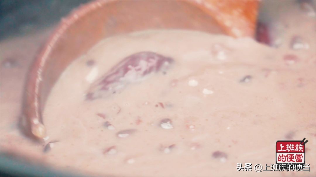 红豆粥可以加牛奶吗,牛奶燕麦红豆粥做法窍门