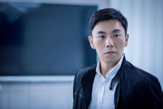 秦昊发飙怒斥*拍偷**者，4岁女儿正脸被曝光，颜值随奶奶眼睛小