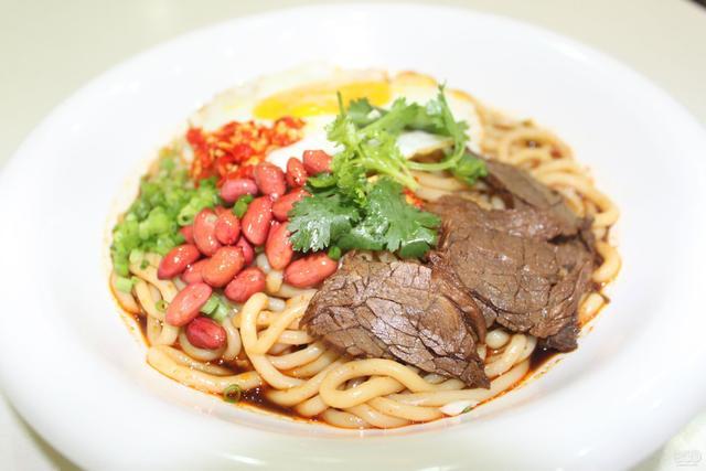 全国最好吃的十大小吃,中国美食十大小吃排行榜