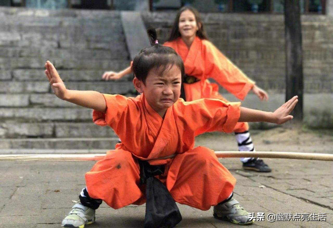 黄渤乐嘉脱口秀搞笑大全,黄渤说乐嘉