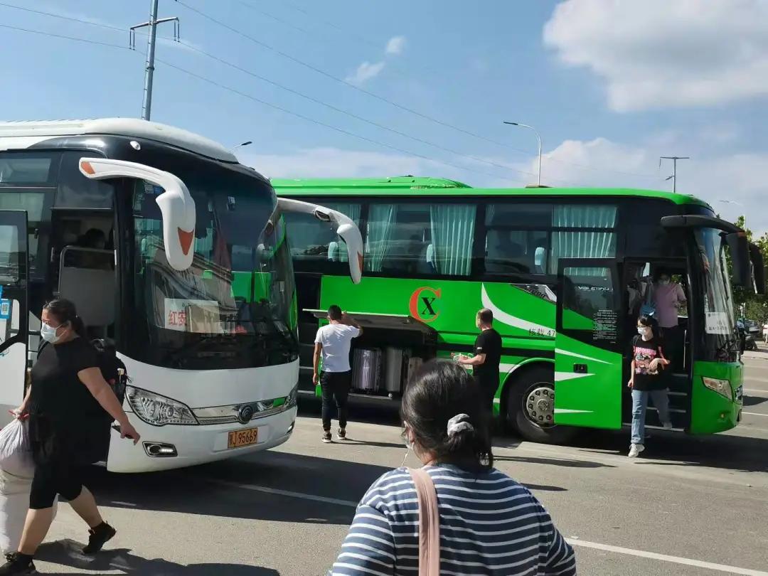 武汉外语外事学院新生,2022年武汉外语外事新生报到