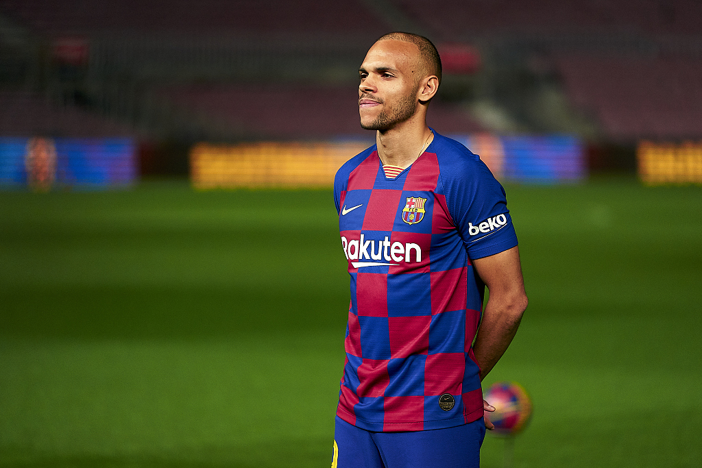 最疯狂的转会,足坛最疯狂的转会窗