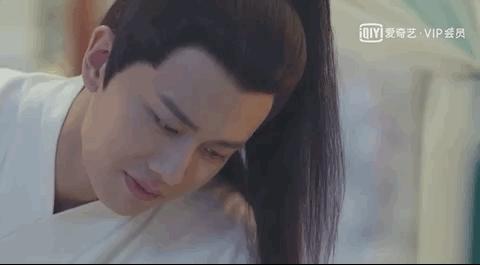 宋茜谭松韵任嘉伦李现千玺,许光汉宋威龙视频通话模板