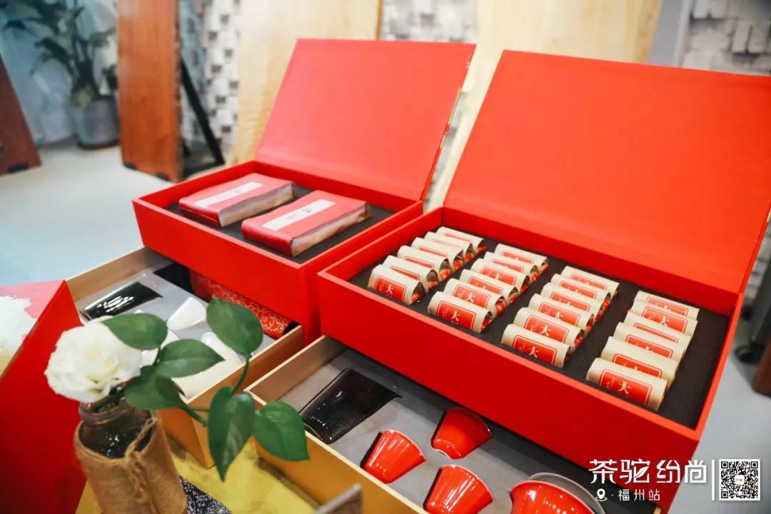 “茶驼纷尚福州站”活动在朽木传奇mubuka展厅落幕