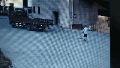 低头玩手机都有哪些不舒服的地方,合肥人在安徽有什么好处