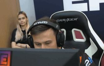 不爱红装爱武装美女,不爱红装爱武装中国女兵