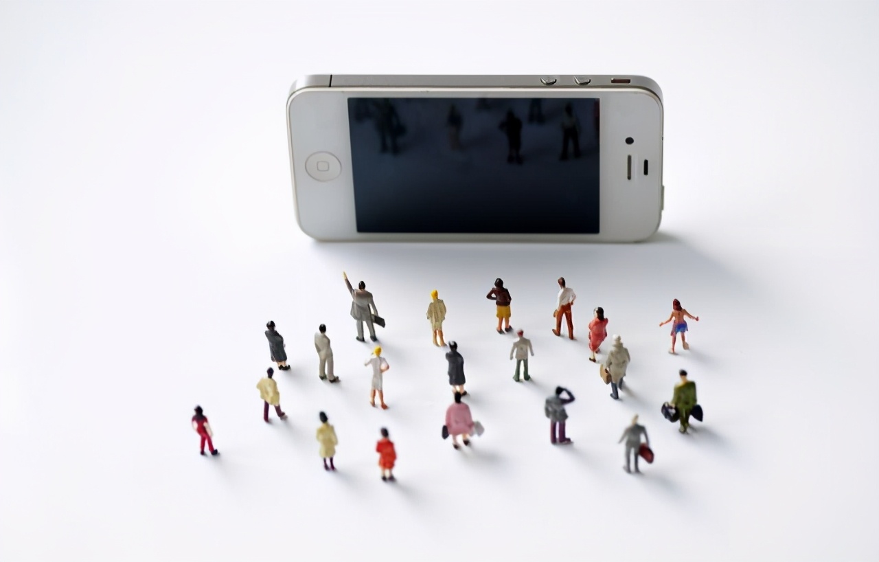 手机店老板说的内幕,手机店老板卖手机一定是原装的吗