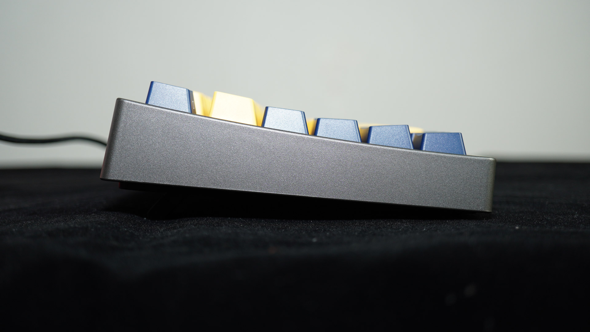 firstbloods1机械键盘测评,firstbloodf11机械键盘评测