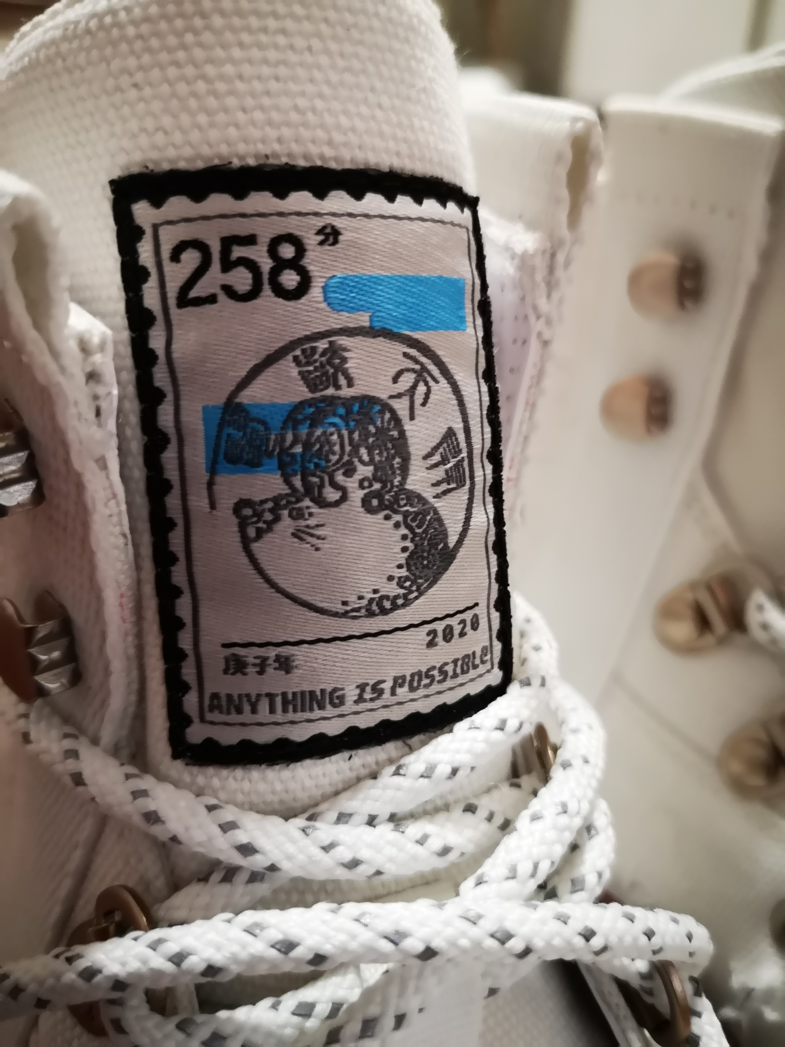 李宁鼠咬天开来了！最具中国风+可撕鞋面+盲盒玩法…满是惊喜