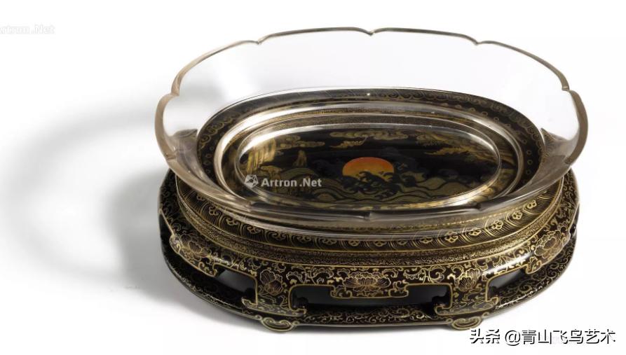 九件价值不菲的精美天然水晶精品图片赏析，每件都精巧细致