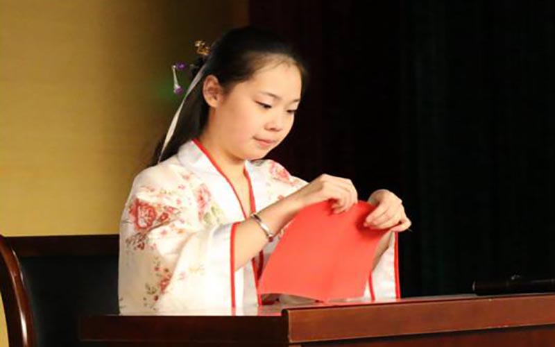 翟天麟撕纸作品,非遗撕纸传承人翟天麟