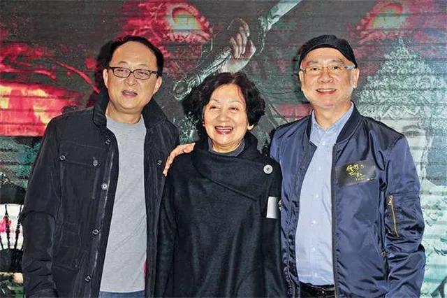 《巴士奇遇结良缘》：引进内地最早的一批港片，男主演过无间道2