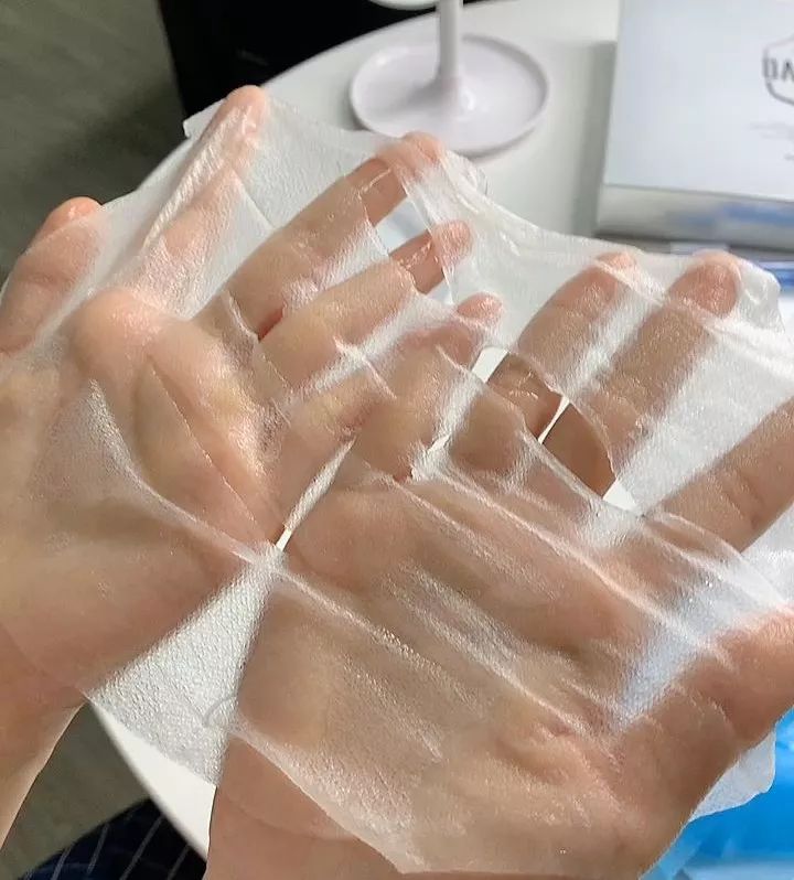敷了那么多补水面膜脸还干?干皮星人必备的面膜,敷完秒变水嘭嘭