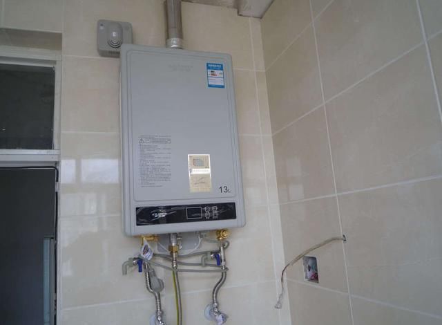 林内热水器好还是万家乐好,热水器买能率和万家乐咋样