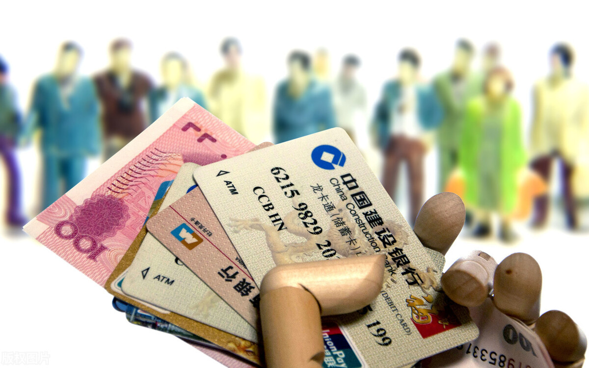 信用卡费率0.6怎么借10000一个月,信用卡年化利率低多少