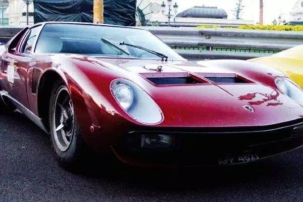 尼古拉斯凯奇演的什么魔法师,尼古拉斯凯奇是什么才子