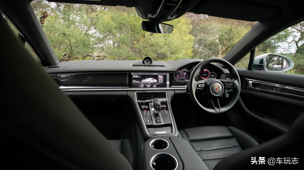 2021款保时捷panamera配置推荐,2020年帕拉梅拉panamera试驾
