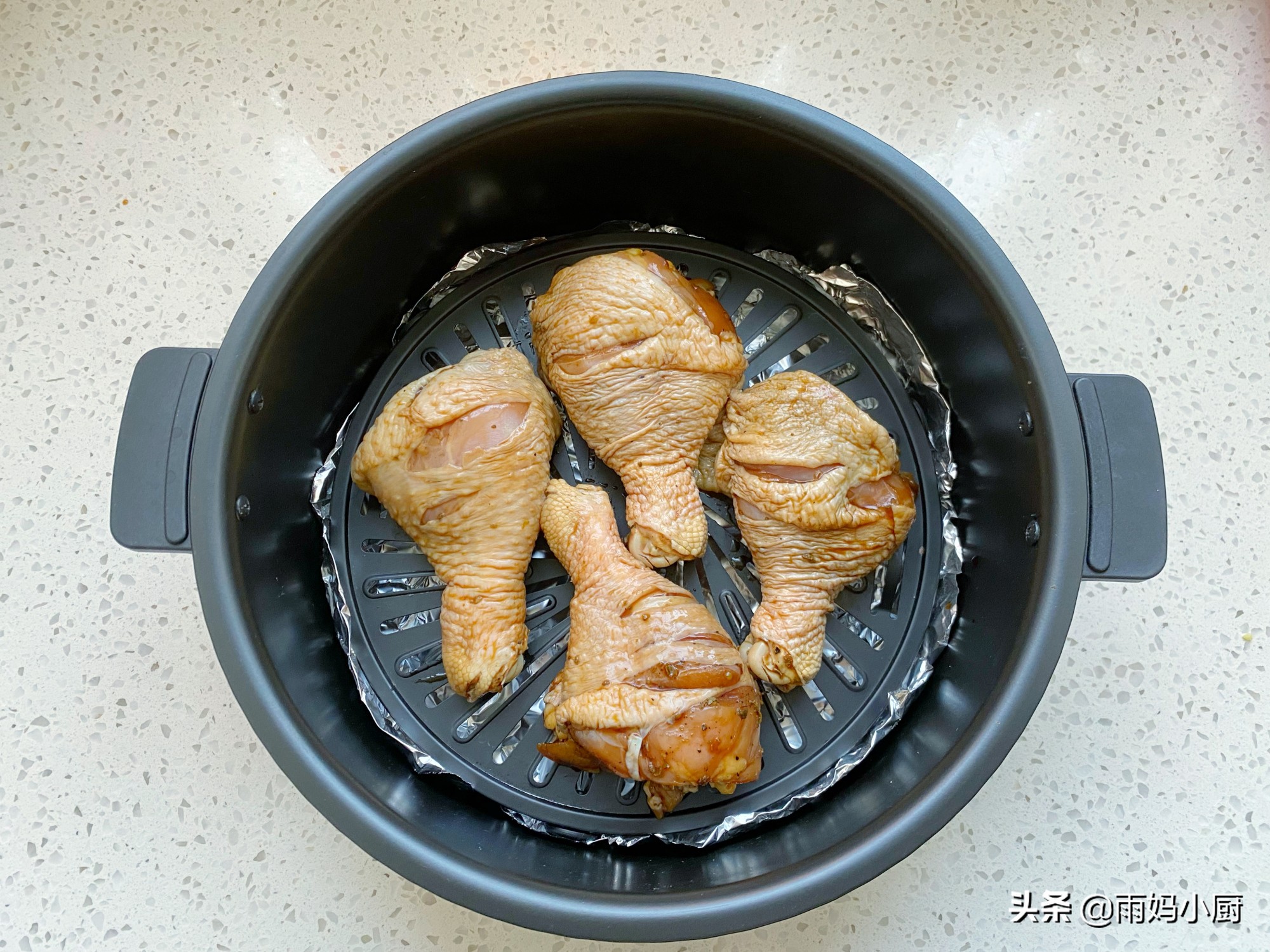 自己在家做烤鸡腿简单做法,在家烤鸡腿肉做法