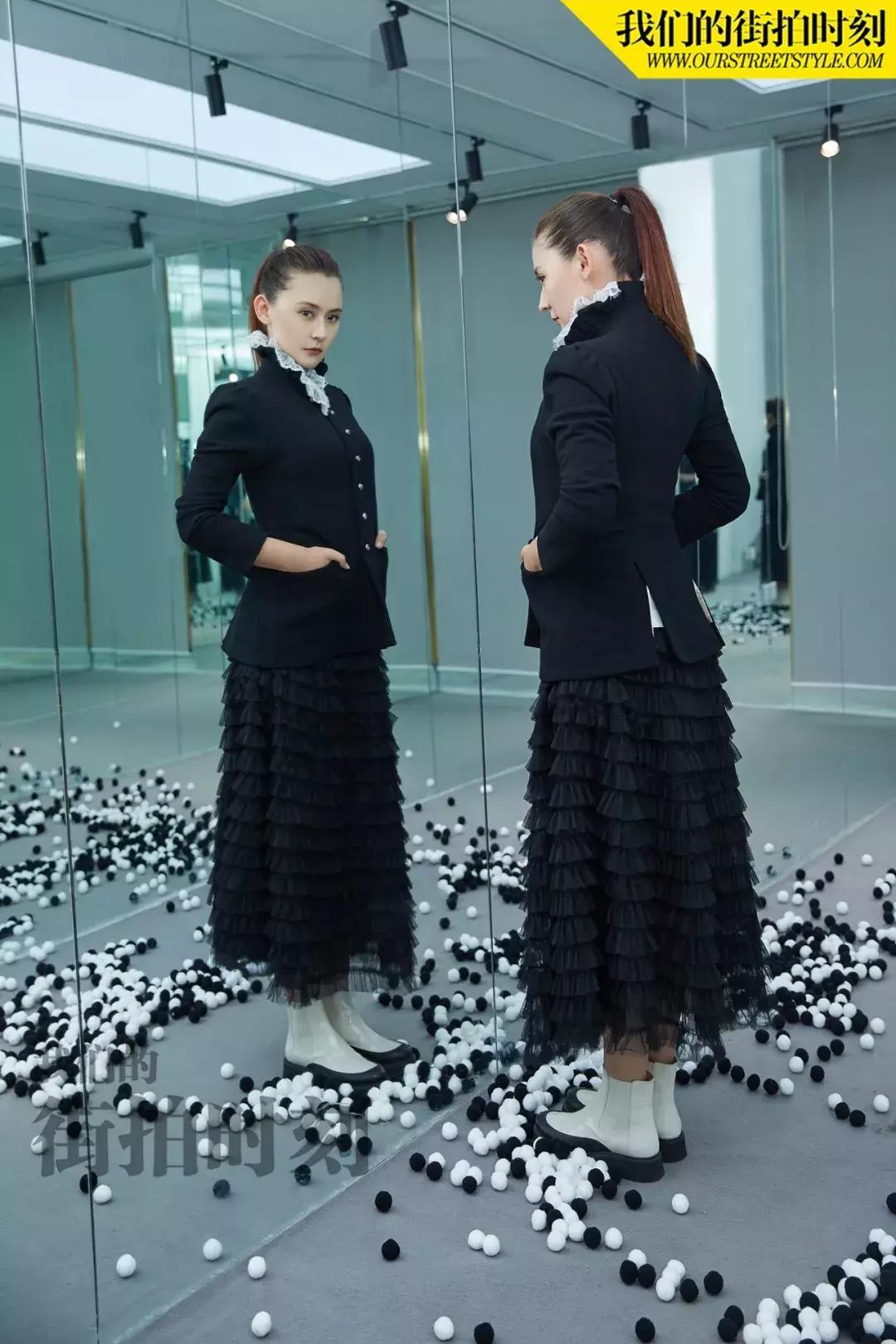 谭松韵张新成同款衣服,热依扎新剧同款黑色衣服