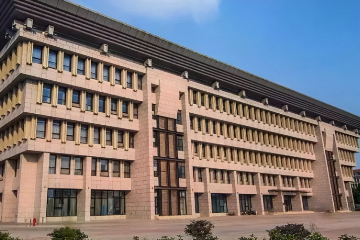 注意！河南要增加一所“师范大学”，学校升级为何不受欢迎？