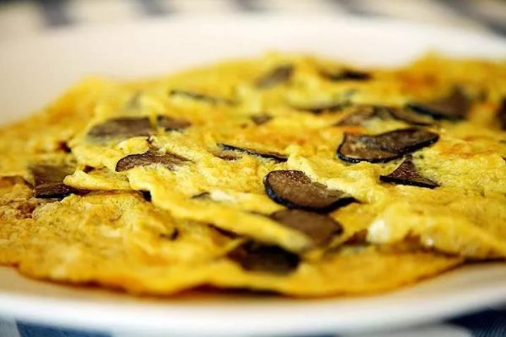 被称“煤球”，长得又丑又难闻，却为世界3大珍馐，一斤卖到600元