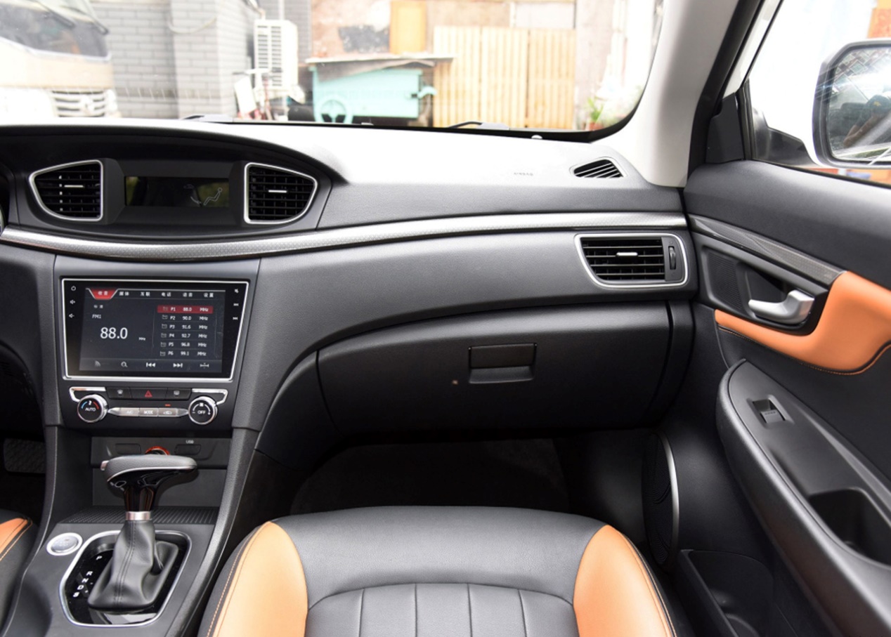 奔腾b502016新款视频,奔腾b502017款