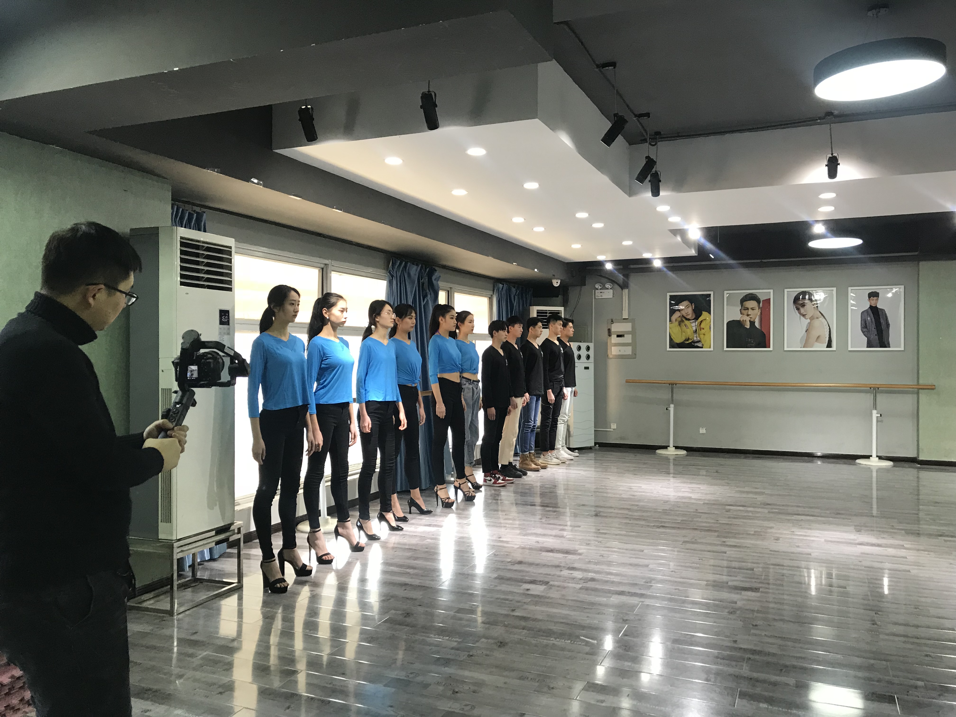 做短视频拍摄剪辑有前途吗,学拍短视频有前途吗