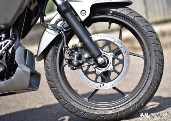 重型坦克来袭,铃木150intruder