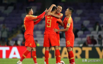 国足球迷为什么那么多,国足球迷为什么多