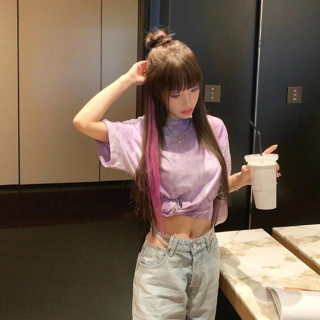 李小璐齐刘海短发,李小璐前卫发型