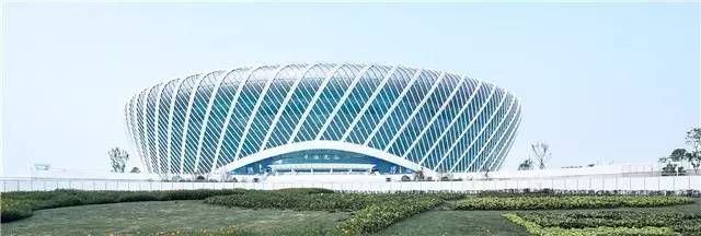 武汉光谷国际网球中心旋风球场