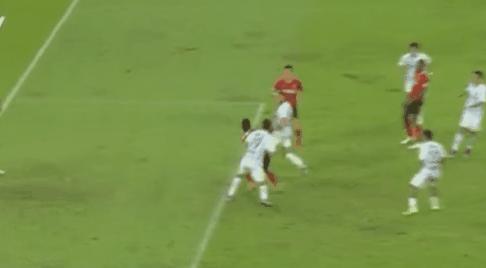 中超奇葩点球,中超15分钟2次巨大争议判罚