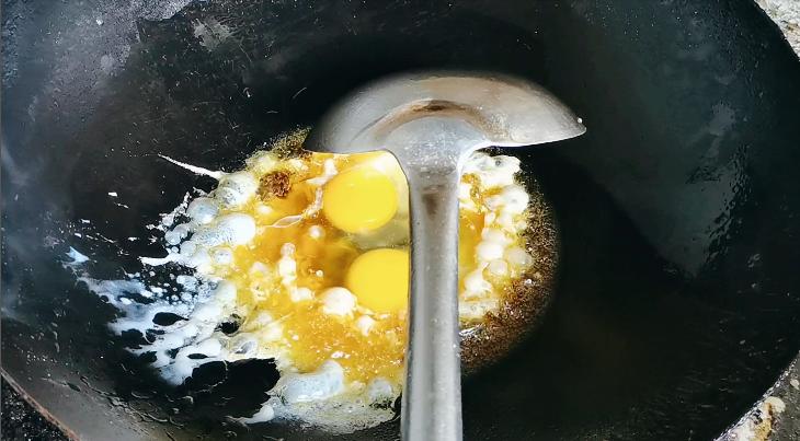 教你用粘米粉做炒粉,夏天粉条酸辣粉做法