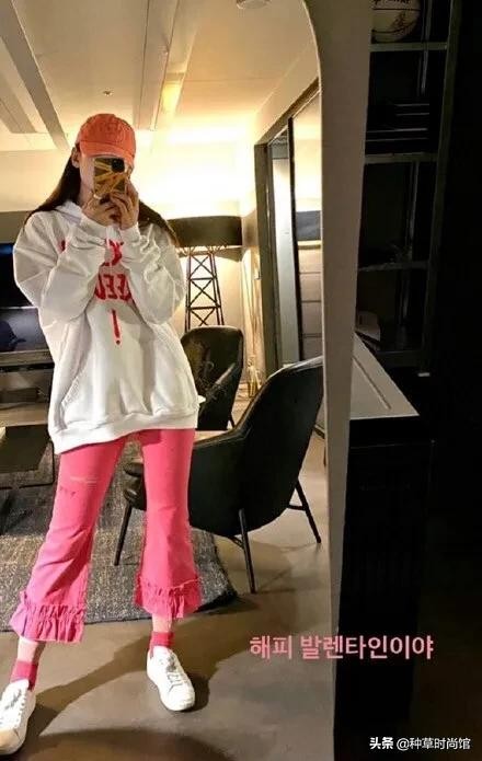 适合学生的穿搭高级感图集,小花穿搭图片大全