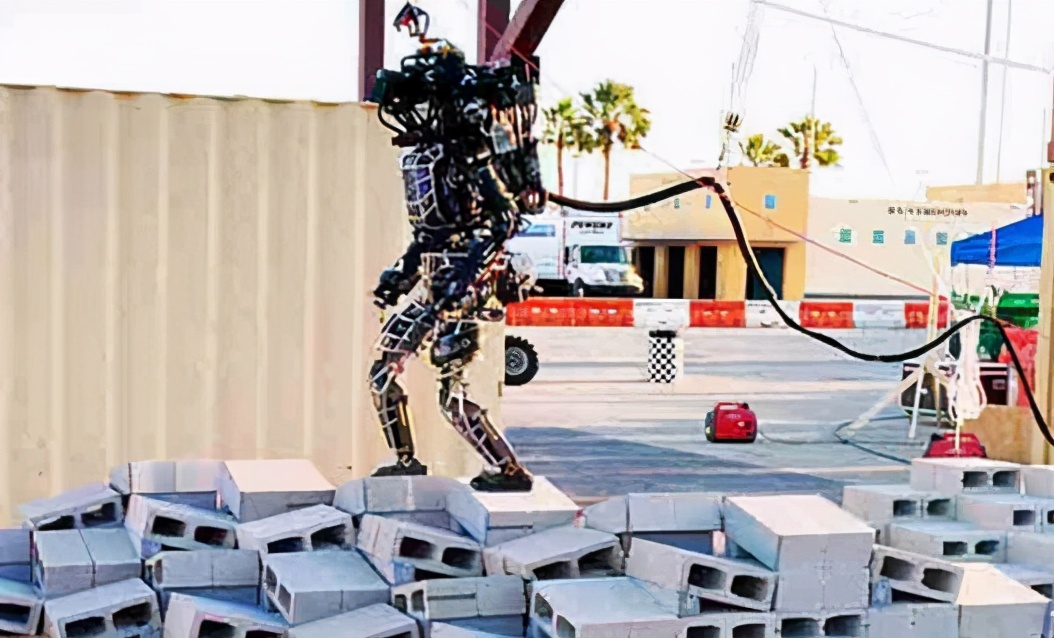 十大机器人发明视频,各个国家发明的机器人