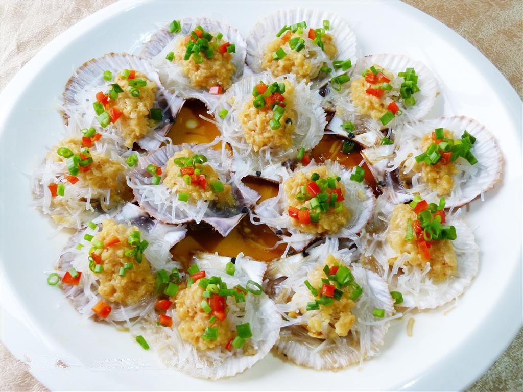 粉丝蒜蓉蒸扇贝的做法视频教程,蒜蓉粉丝蒸扇贝的家常做法大全