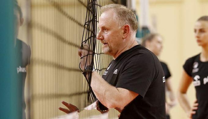 世联赛被曝打3天休3天！参赛人数或被限制，波兰主帅狠批赛制