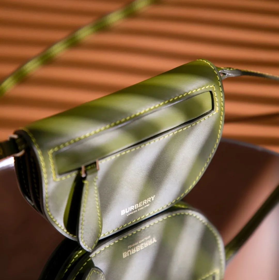 大牌burberry的包包,大牌但是又不是很贵的包包