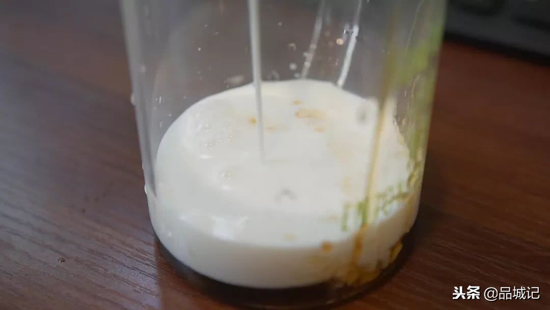 真的很honey！佐餐冲调皆宜的*疆新**伊犁黑蜂蜜，办公室必备！