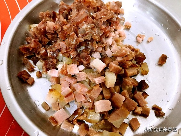 腊味萝卜的正宗做法,广式腊肠炒白萝卜好吃