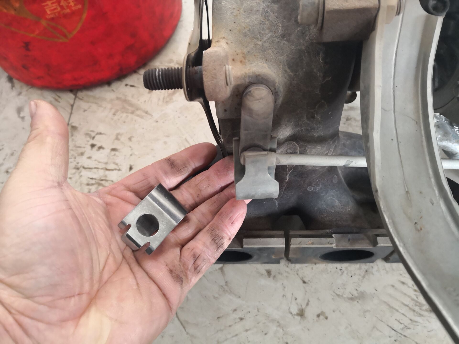 新款奥迪q3烧不烧机油,奥迪q31.4t烧机油吗