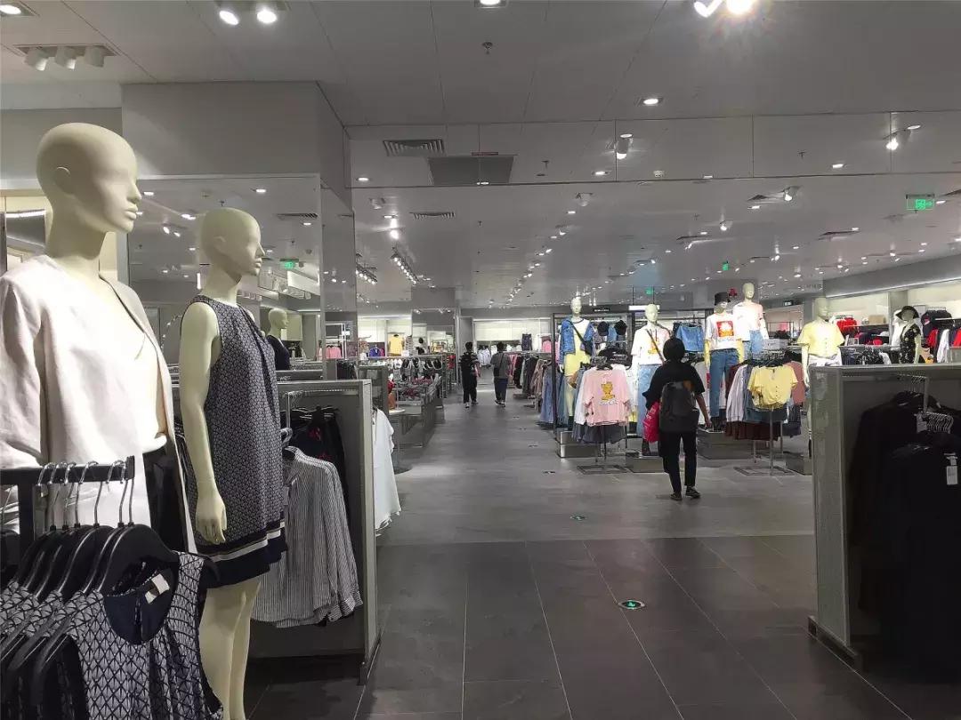 优衣库zarahm折扣季,优衣库zara6个基础款品牌值得购买