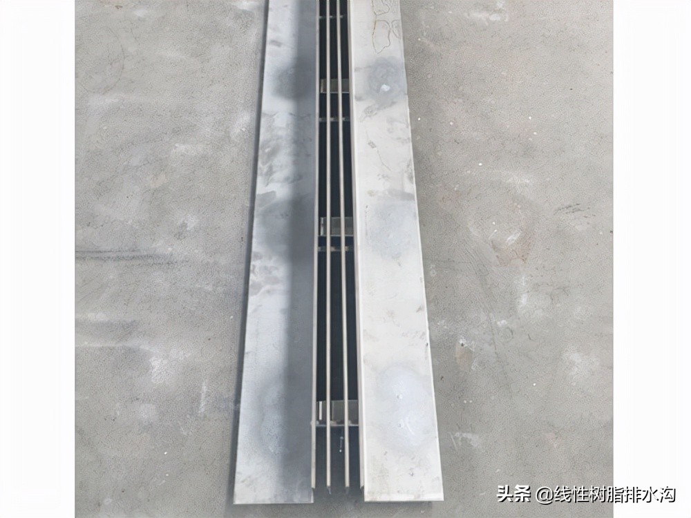 排水管道布置应考虑几个因素,排水沟建造全过程