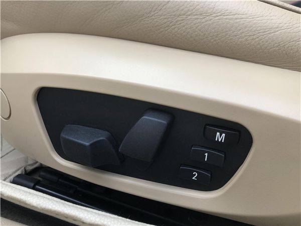 2009宝马320i车况,老款宝马320i二手车