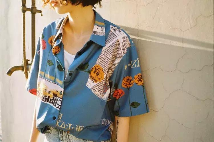 碎花衬衫和白衬衫哪个更好看,雪纺衬衫女夏季碎花领妈妈款