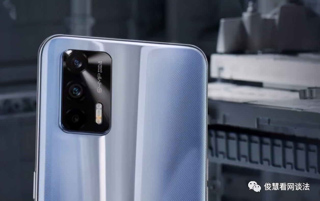 realme手机和荣耀哪个手机质量好,realmev5跟荣耀20青春版