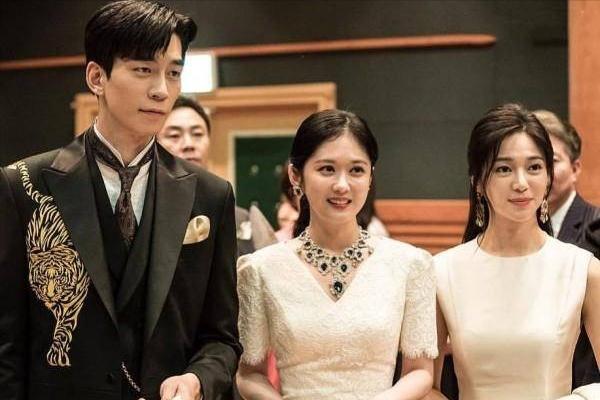 “刁蛮公主”张娜拉，献歌奥运，误谈圈钱被封杀，40岁想嫁中国