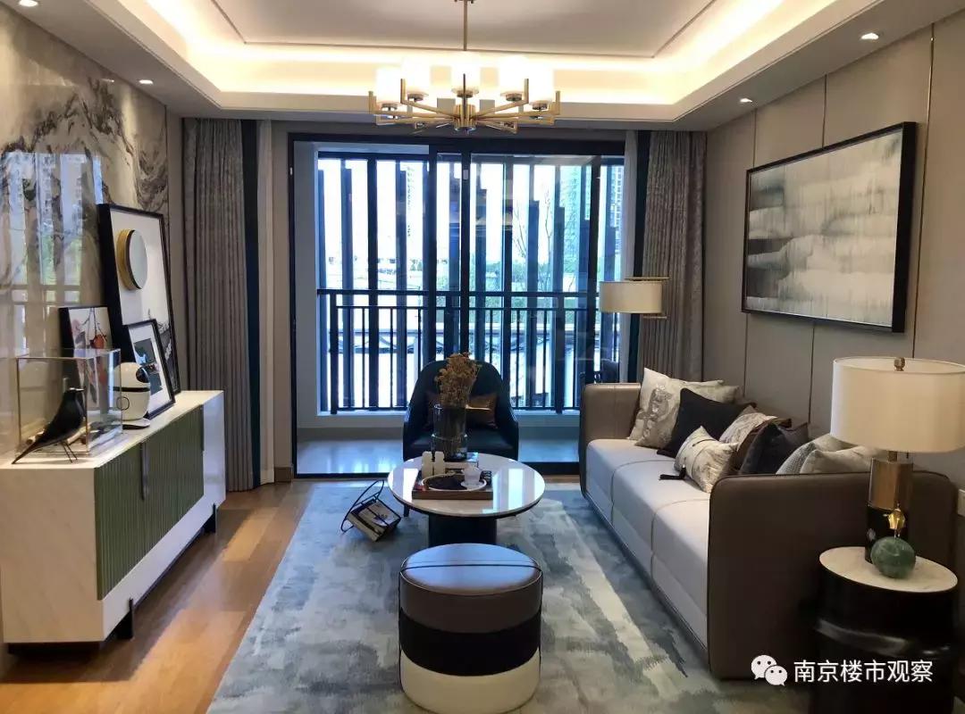 楼市抢房最新消息,楼市回暖出现万人抢房