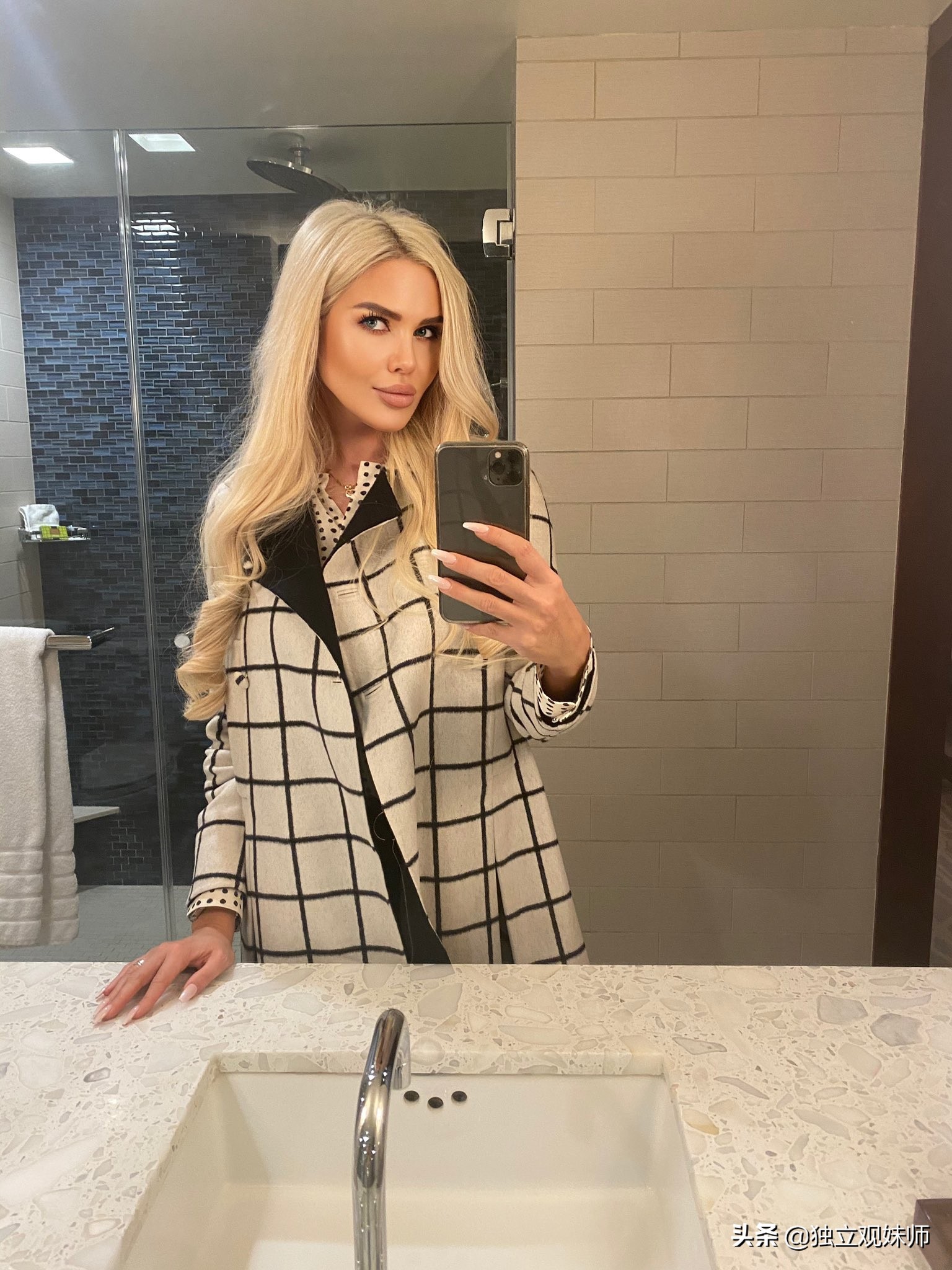 世界高颜值内衣模特网红,美国高颜值内衣模特